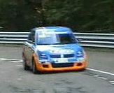 1:25, 352x258